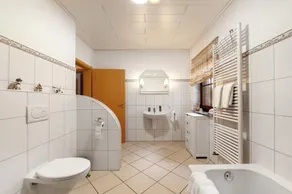 Apartment 'Lora' with Private Terrace and Wi-Fi - Image 5
