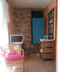 Gîte \"La Terrasse\". A real \"Eagle's Nest\" for two people. - Image 2