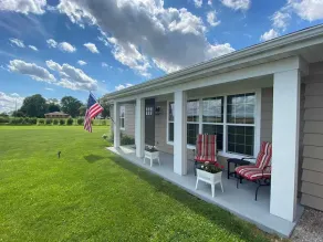 Country Home Villa + PRIVATE POOL & Guest House <1 mile to downtown Port Clinton - Image 3