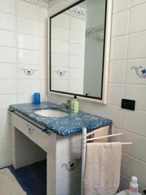 Neu renovierte Wohnung nur wenige Schritte vom Meer entfernt - Image 5