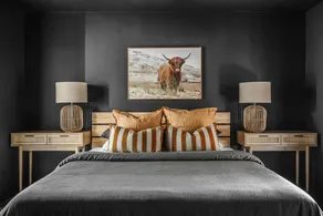Magnolia on Monash - This unique modern home offers the perfect space for your holiday experience. Fit for families or groups of friends wanting to bask in all that the property and our region has to offer. - Image 2