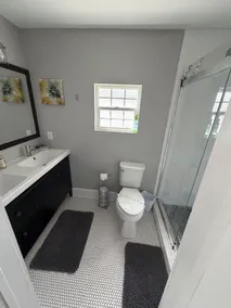 House with large deck, walking distance to Historic Downtown Winter Garden - Image 3