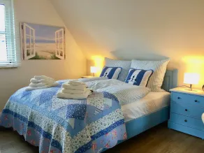 Fantastic 5 ***** Thatched cottage on the water with sauna, outdoor Jacuzzi, fireplace u. v. - Image 2