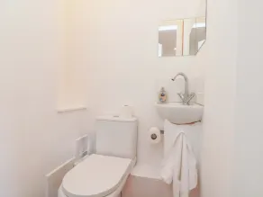 Farriers Cottage - Image 4