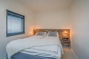 Charming 2-person Holiday Home on the Brink in De Koog - Image 4
