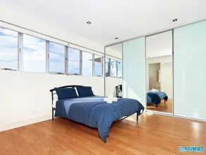 Block Escape no 5 - Penthouse + Balcony + Wi-Fi - Image 5