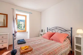 Maison dans Village médiéval - Image 4
