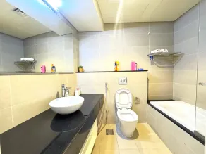 Beachfront Apartment - Image 5