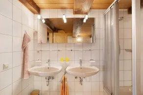 Appartement de ferme avec salle d’événement – 3 logements réunis - Image 3