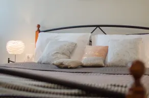 Ideal para vacaciones en familia en un lugar tradicional, tranquilo - Image 2