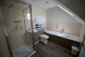 Cawdor  Diamond  Lodge with hot tub and Loch views - Image 2