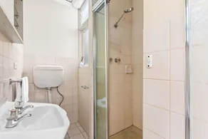 Domi Rentals - The Murra Apartments - Image 2