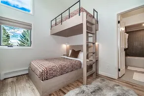 4Bed 3Bath TownHouse Hot tub - Image 4