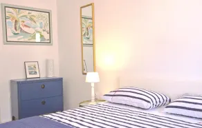 Lovely one bedroom apartment for 3 on the main Hvar town square - Image 4
