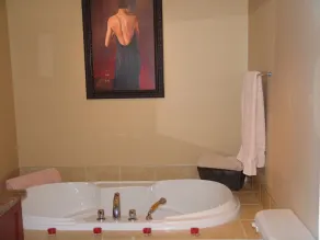 TARIFAS ESPECIALES !! - EXCELENTE VALOR ** 3 recámaras condominio frente a Mt BROMONT- RELAX y UNWIND - Image 4