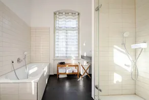 Cozy Holiday Apartment in a listed Villa - Image 2