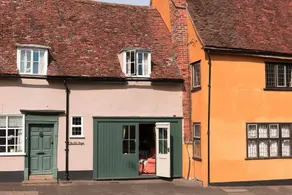 Romantic village hideaway for two. Great for walking and cycling. - Image 5
