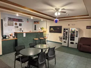 Highland Inn Peculiar - Image 3