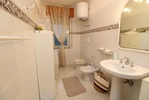 Holiday House Camelia 600 meters from the beach - Image 2