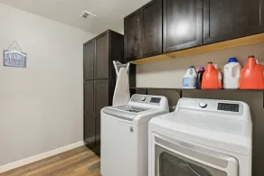 Luxury Home, Beautiful Neighborhood, Spacious for Family, with Pool/Spa.  - Image 2