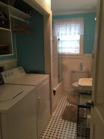 Killian House Retreat, 4br 2ba Relaxing Get away private home - Image 4