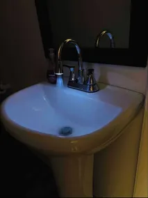 Clean, Cozy, Efficient Studio at a price you cant beat! - Image 2