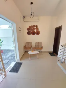 Cosy, high-standard apartment - Image 2