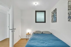 Apartment with garden - Image 5