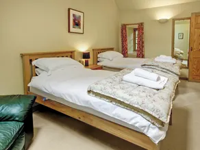 2 chambres à coucher à Ratho, near Edinburgh - Image 5