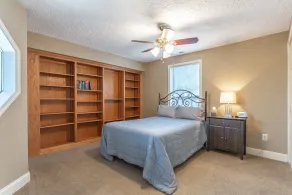 Serenity Floating Home - Image 5