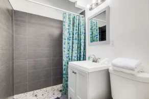 Cozy South Beach 1BR Apt Near Beach & Ocean Drive - Image 5