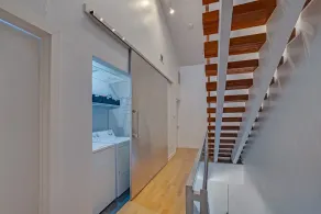Modern 4 Story Townhome -5 minutes walk to Deep Ellum & Fair Park! - Image 4