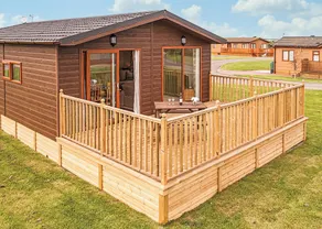 Contemporary lodge furnished to a very high standard. - Image 3