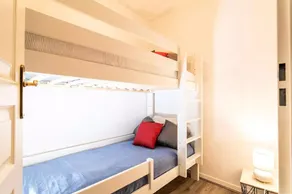 Duplex T4 8 pers, 102m², Saint-Lary-Soulan, Balcon, Garage, 3 Chambres, 3⭐️, Proche Centre - FR-1-457-278 - Image 5