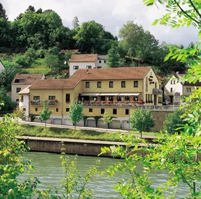 Ambiente Doppelzimmer - Hotel Haus Schons - Image 5