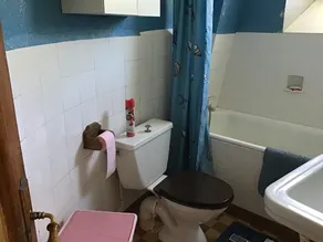 casa independiente VALS les BAINS ubicada en una zona tranquila. - Image 2