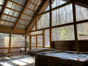5 Acre Private Hollow 15 min from Downtown Highlands! - Image 3