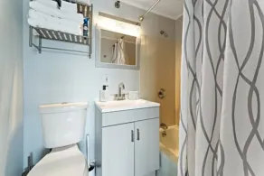 Seaside Suites - Image 3