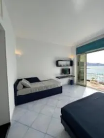 Normale's apartment sea view - Image 2