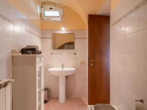 Nice apartment for 6 people with terrace and pets allowed - Image 2
