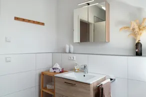 Neubau Ferienwohnung Kleine Auszeit - Image 3