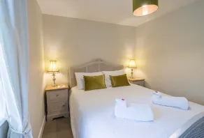 The Buttery Tan House Newland - Image 5