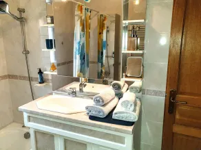 SCANDI-HOUSE  🌟 CDG✈️/ Astérix 15mn /chantilly 20mn 🌟 Navette 🚙 - Image 3