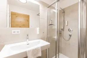 Chalet with 3 Bedrooms and sauna - Image 3