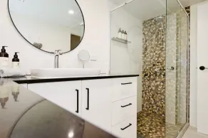 Miami Beachfront Bliss - Image 4