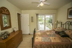 Bright Modern All Season Open Concept Cottage - 5 minutes from Bayfield - Image 4