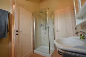 Apartamento Hotel \"Quercia\" com Piscina Partilhada & Wi-Fi - Image 3