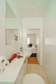 Private Studio - Wardour Street - Berwick Street - Image 4