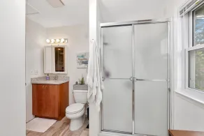Lakefront Oasis: Hot Tub & Private Beach - Image 3