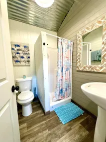 Cozy Lake Front Cabin w/Marina Access, Free Fishing, Wifi & Beautiful Views- #47 - Image 2